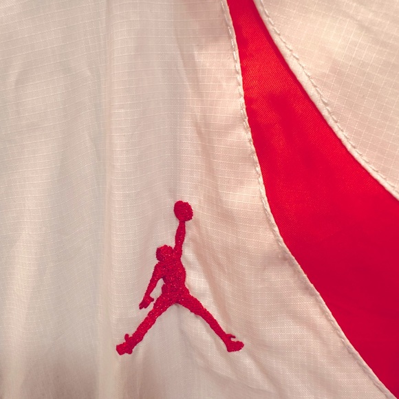🔥LIKE NEW JORDAN RETRO 11 LEGACY LIGHTWEIGHT JACKET WHITE - Picture 8 of 10